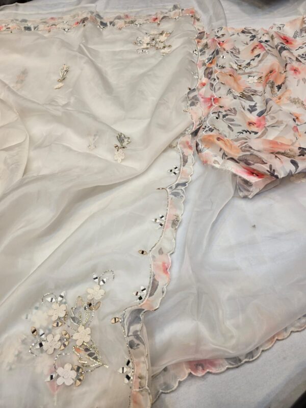PURE CRYSTAL ORGANZA FABRIC SAREES WITH APPLIQUE WORK - Image 3