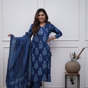 Effortless festive wear