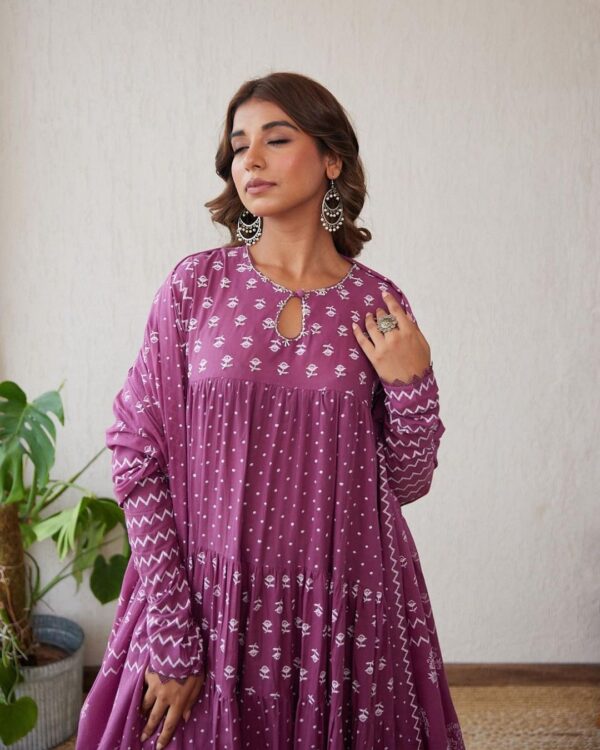 Full heavy discharge print Indigo Blue colour - Image 6