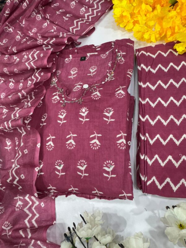 Full heavy discharge print Indigo Blue colour - Image 10